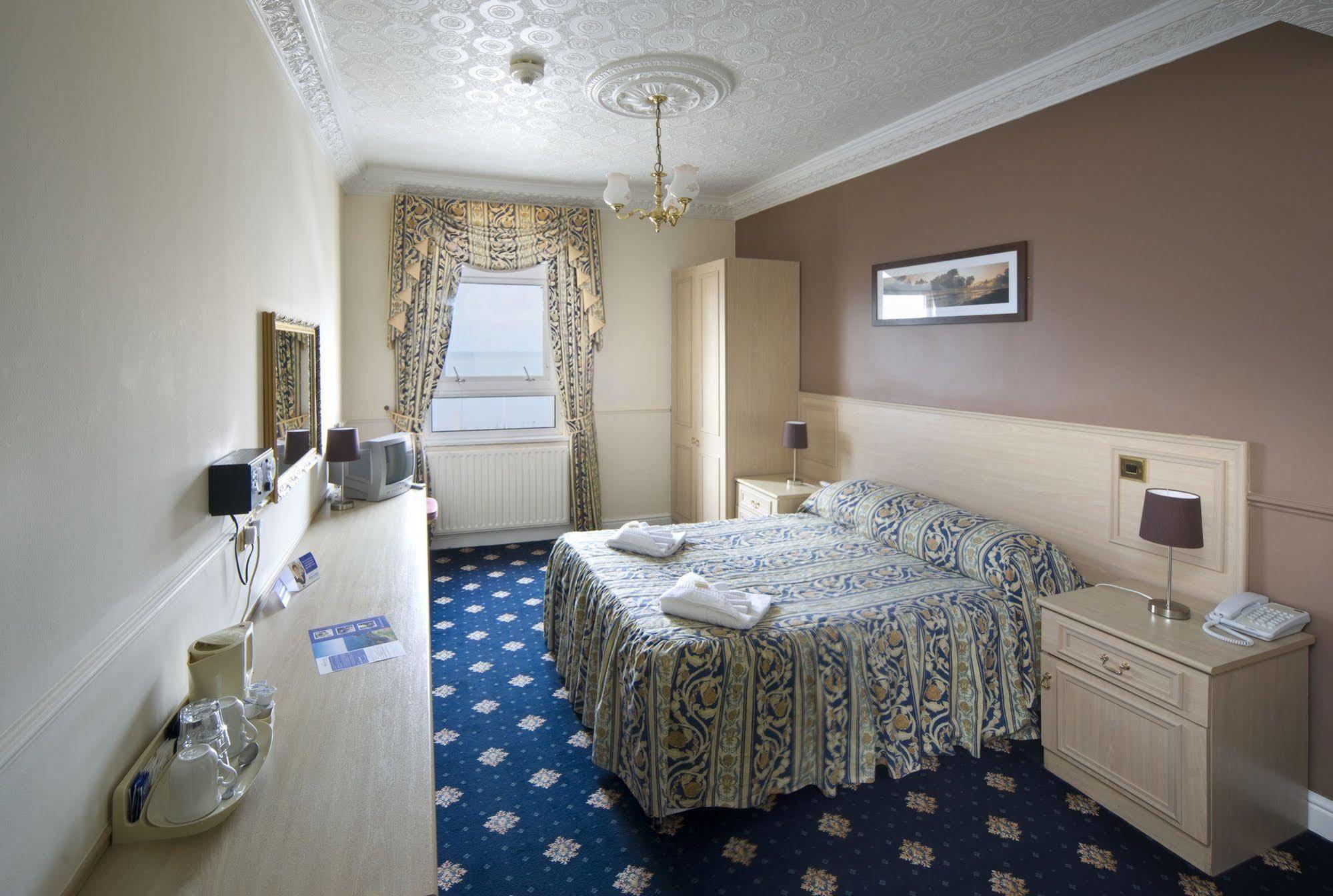 The Caledonian Tower Hotel Blackpool Exteriör bild